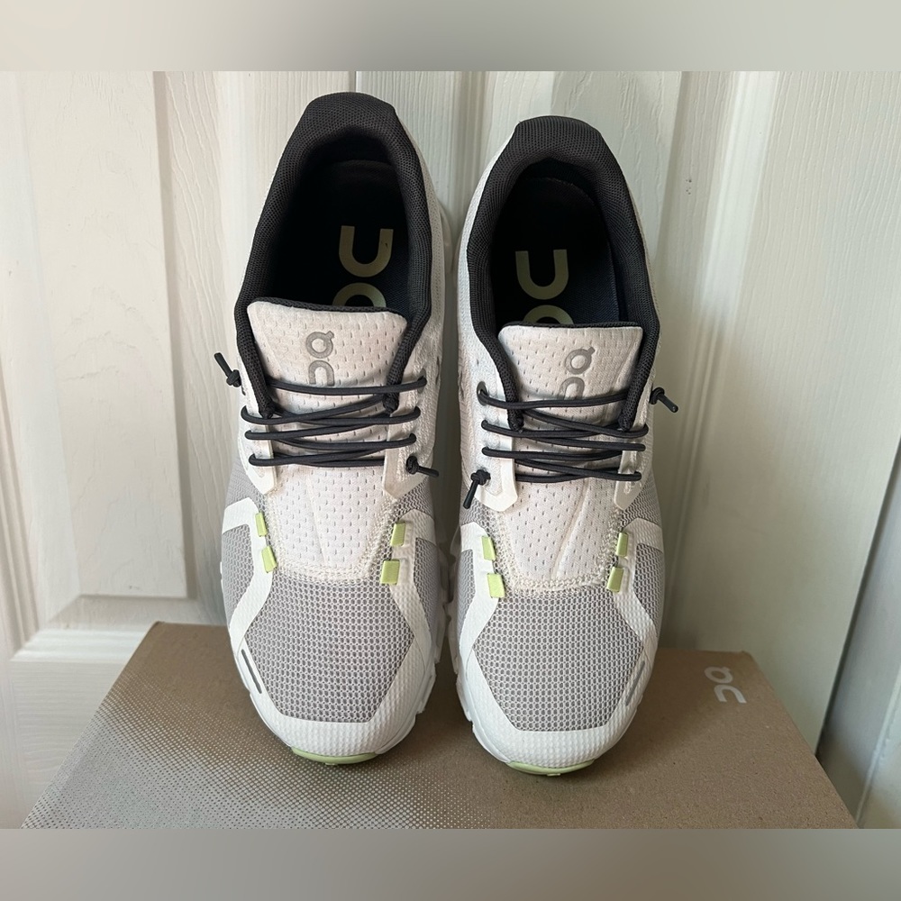 On Cloud 5 Push Sneakers Womens Size 7 White/Oasis